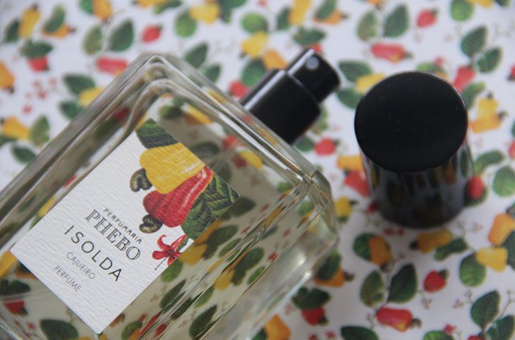 Cajueiro: o perfume (coisa mais linda) da Isolda para Phebo